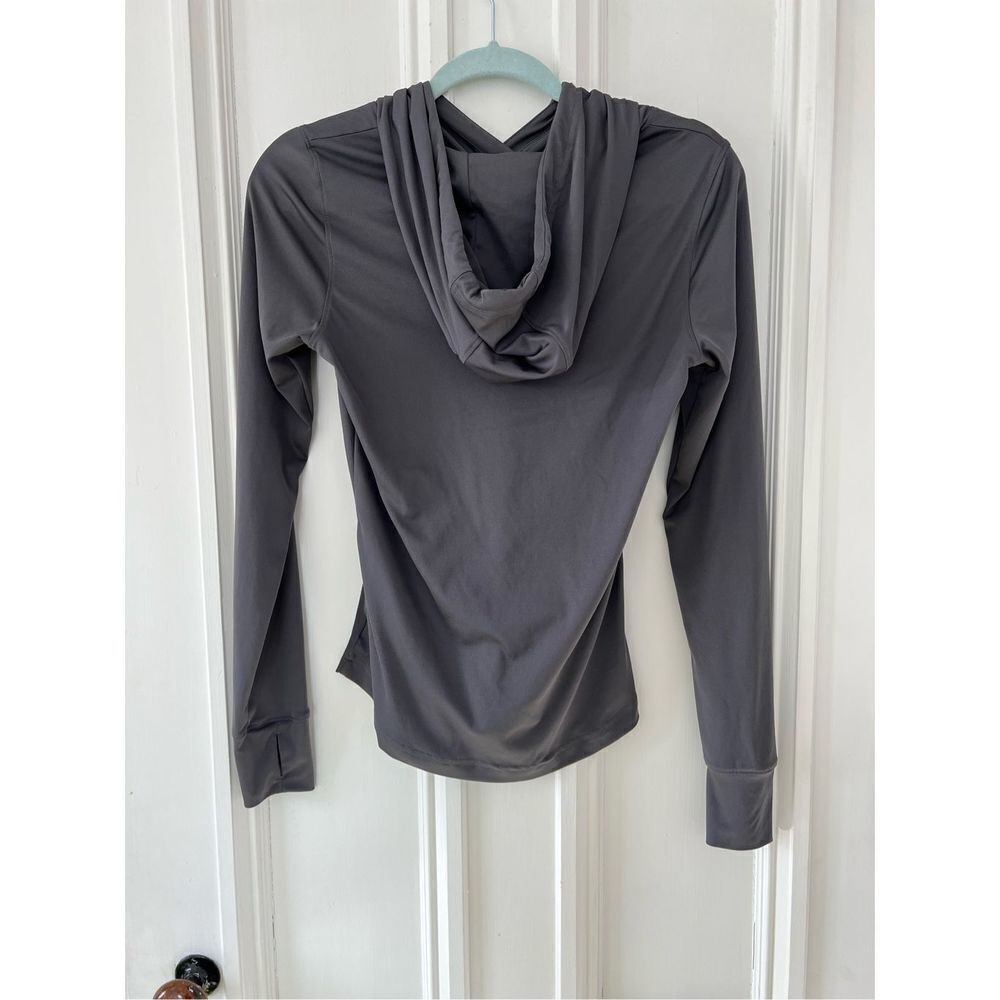Under Armour gray lightweight athletic hoodie with thumbholes M - Picture 5 of 5